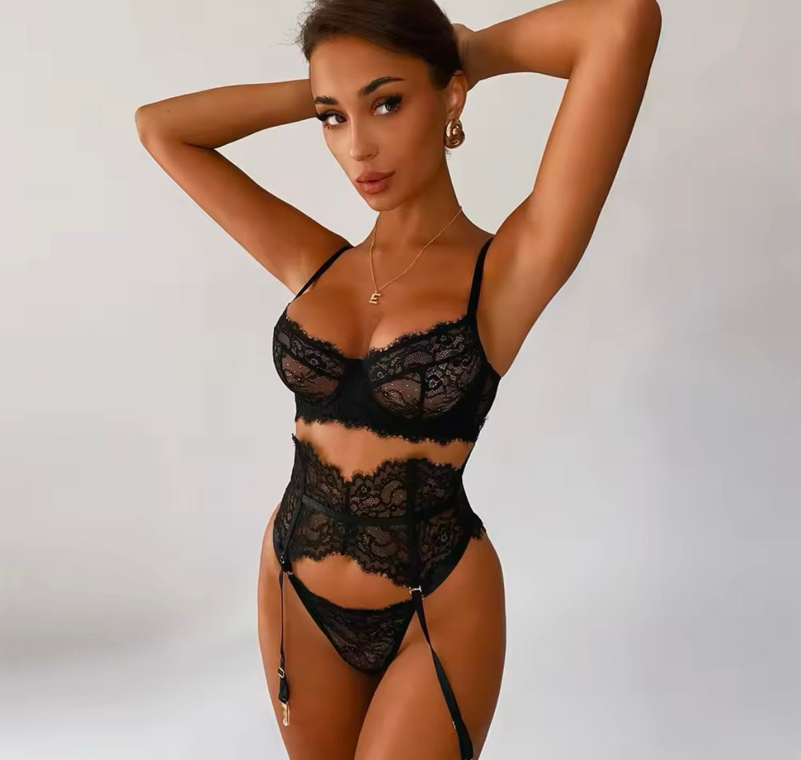 Jessica Set + Choker + Leg Rings